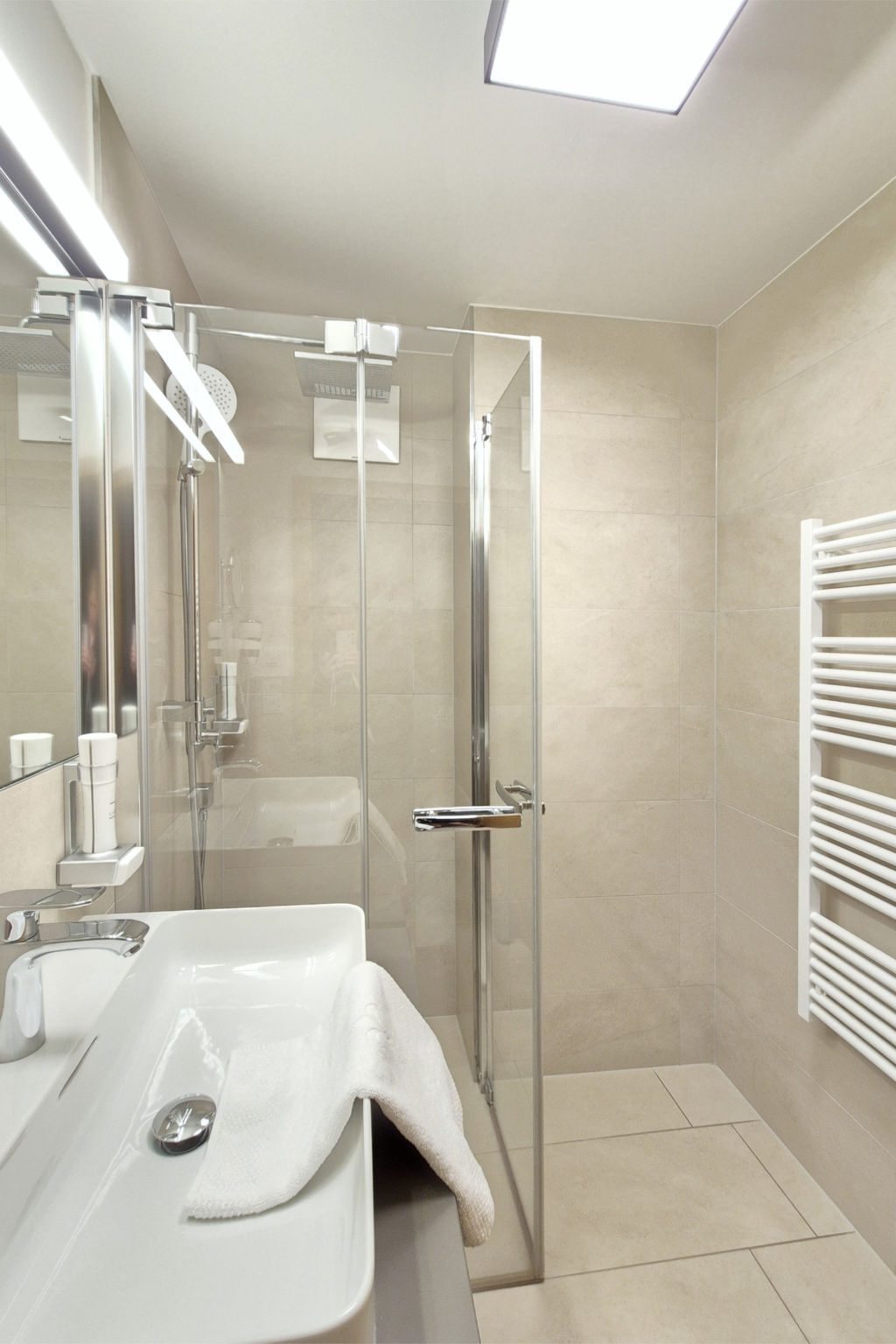 Photo of 3_SPA - Junior Suite 208