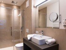 Luxe 6-persoons appartement met spa, tuin & zicht op bergen in Zell am See - thumbnail 6