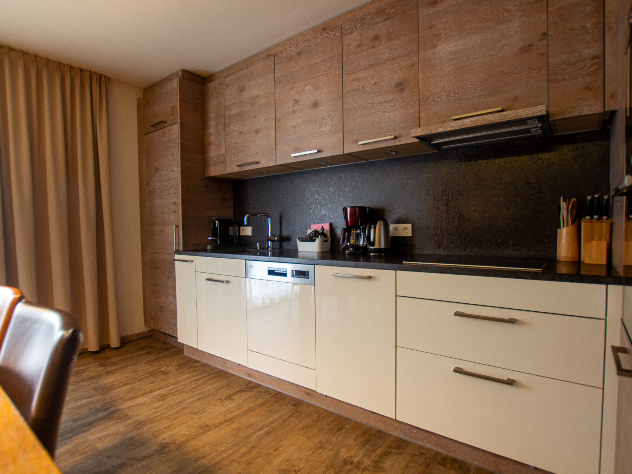 Photo of Max Residence im Zentrum mit Terrasse, Garage