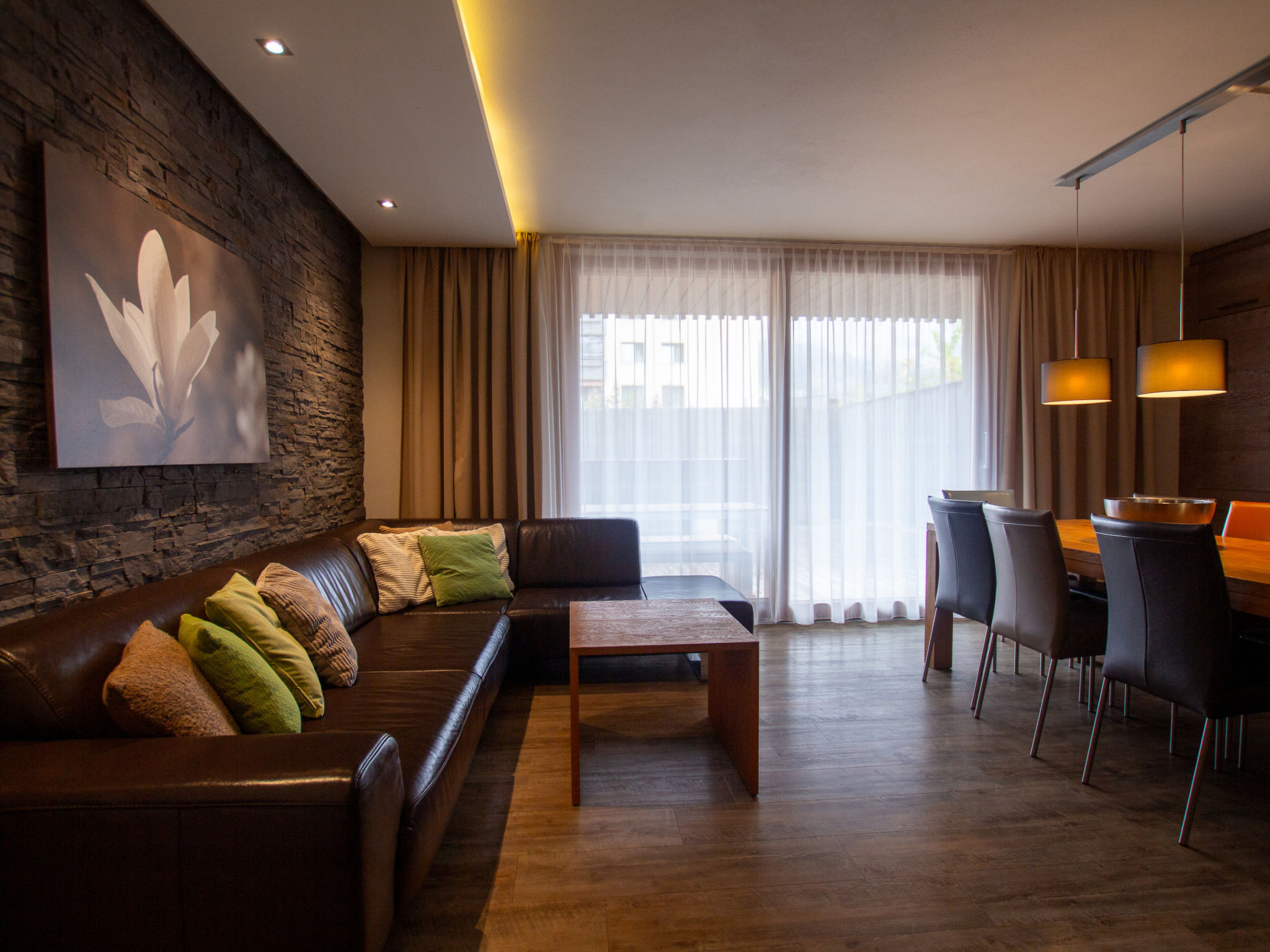 Photo of Max Residence im Zentrum mit Terrasse, Garage