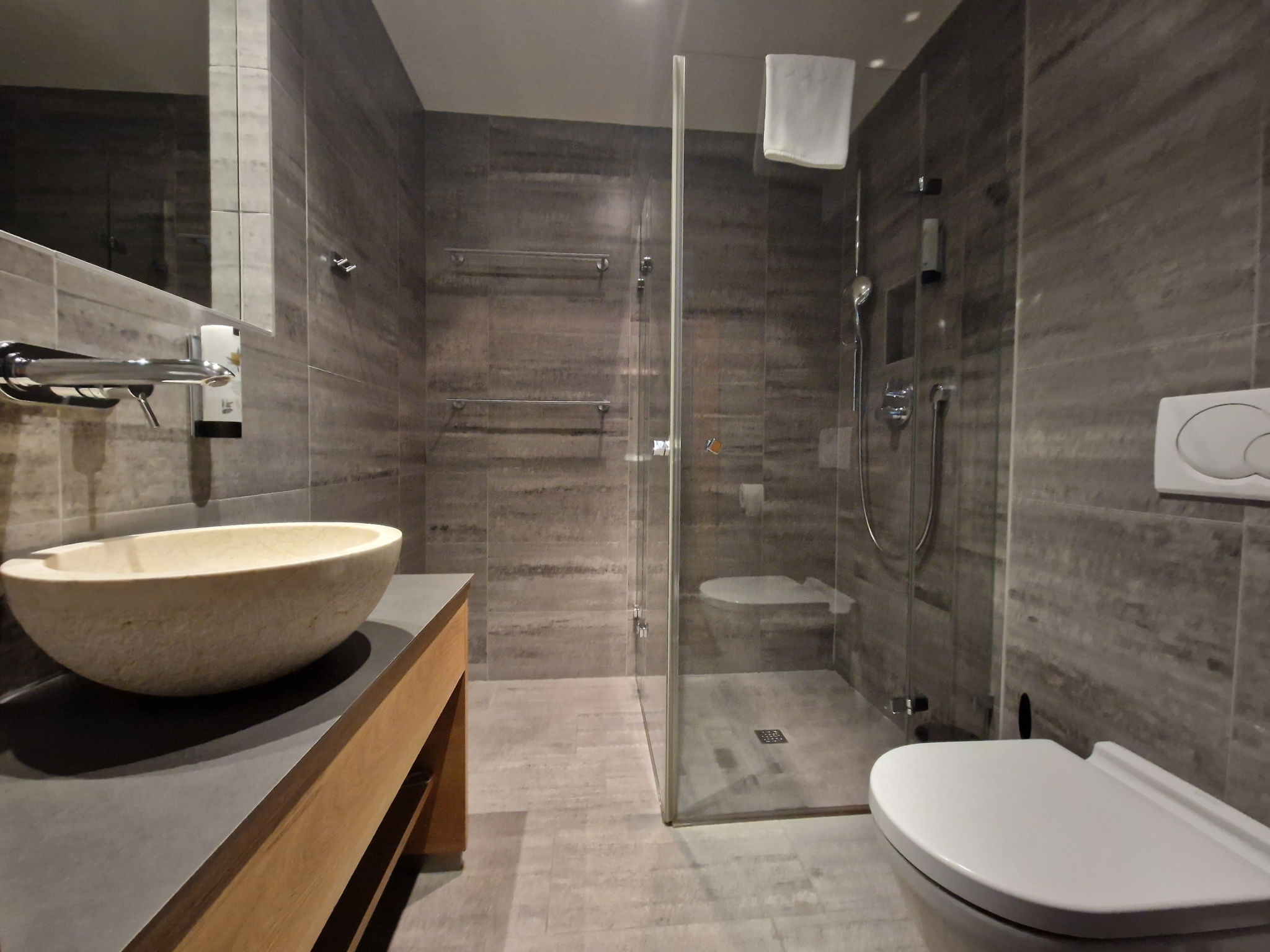 Photo of Max Residence im Zentrum mit Terrasse, Garage