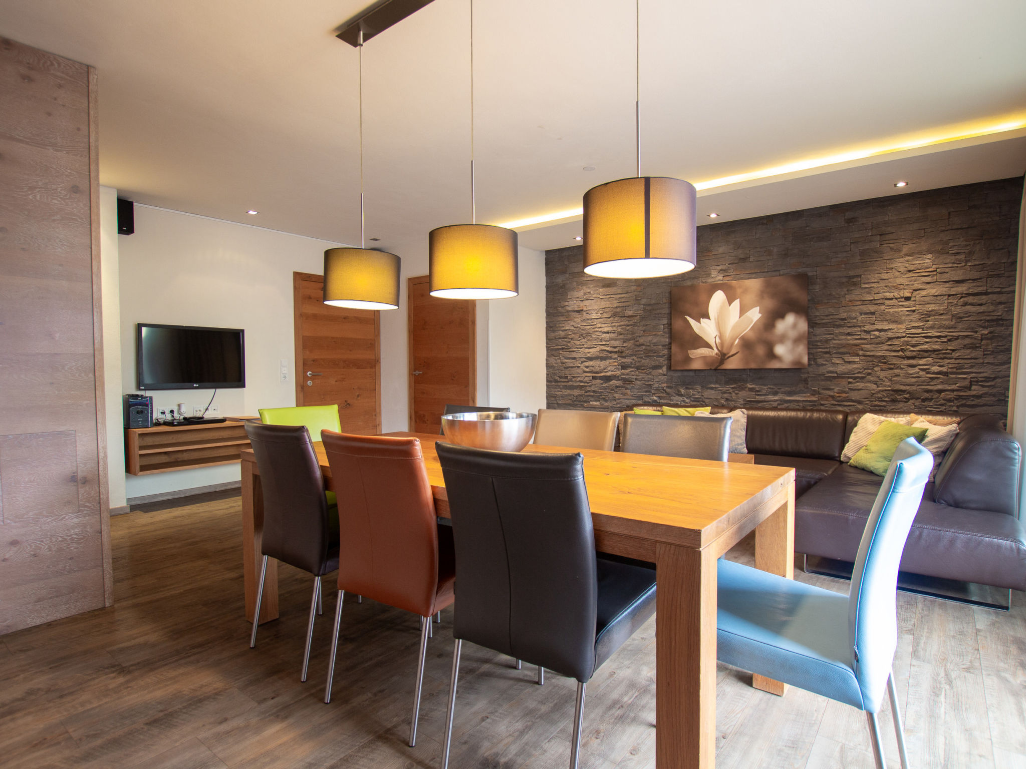 Photo of Max Residence im Zentrum mit Terrasse, Garage