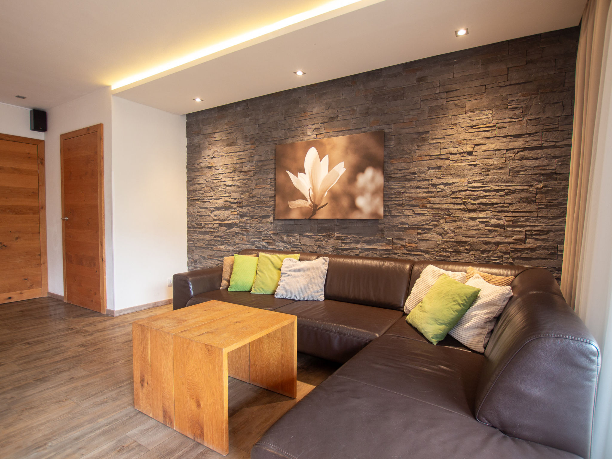 Photo of Max Residence im Zentrum mit Terrasse, Garage