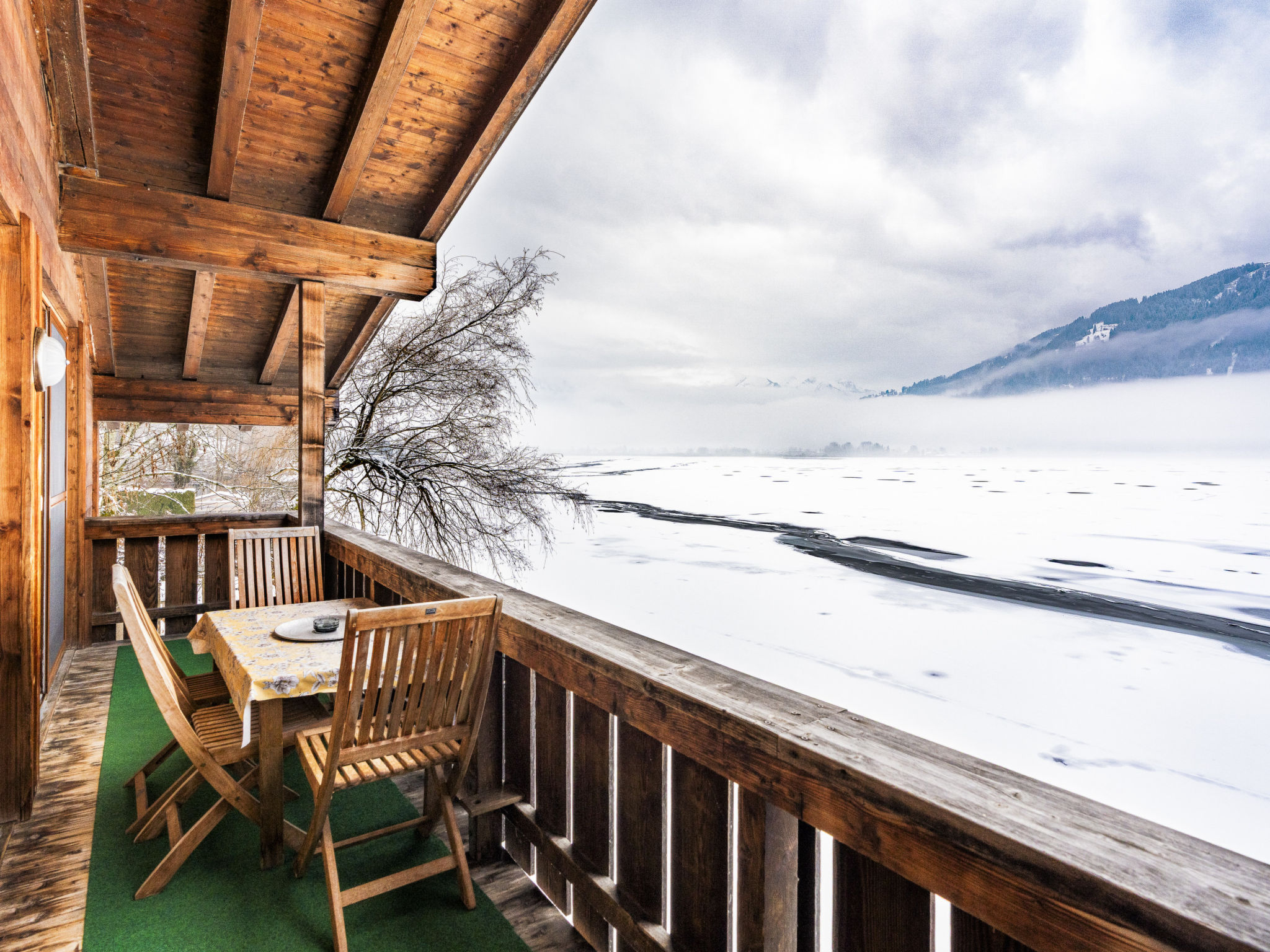 Photo of Waterfront Apartment 3