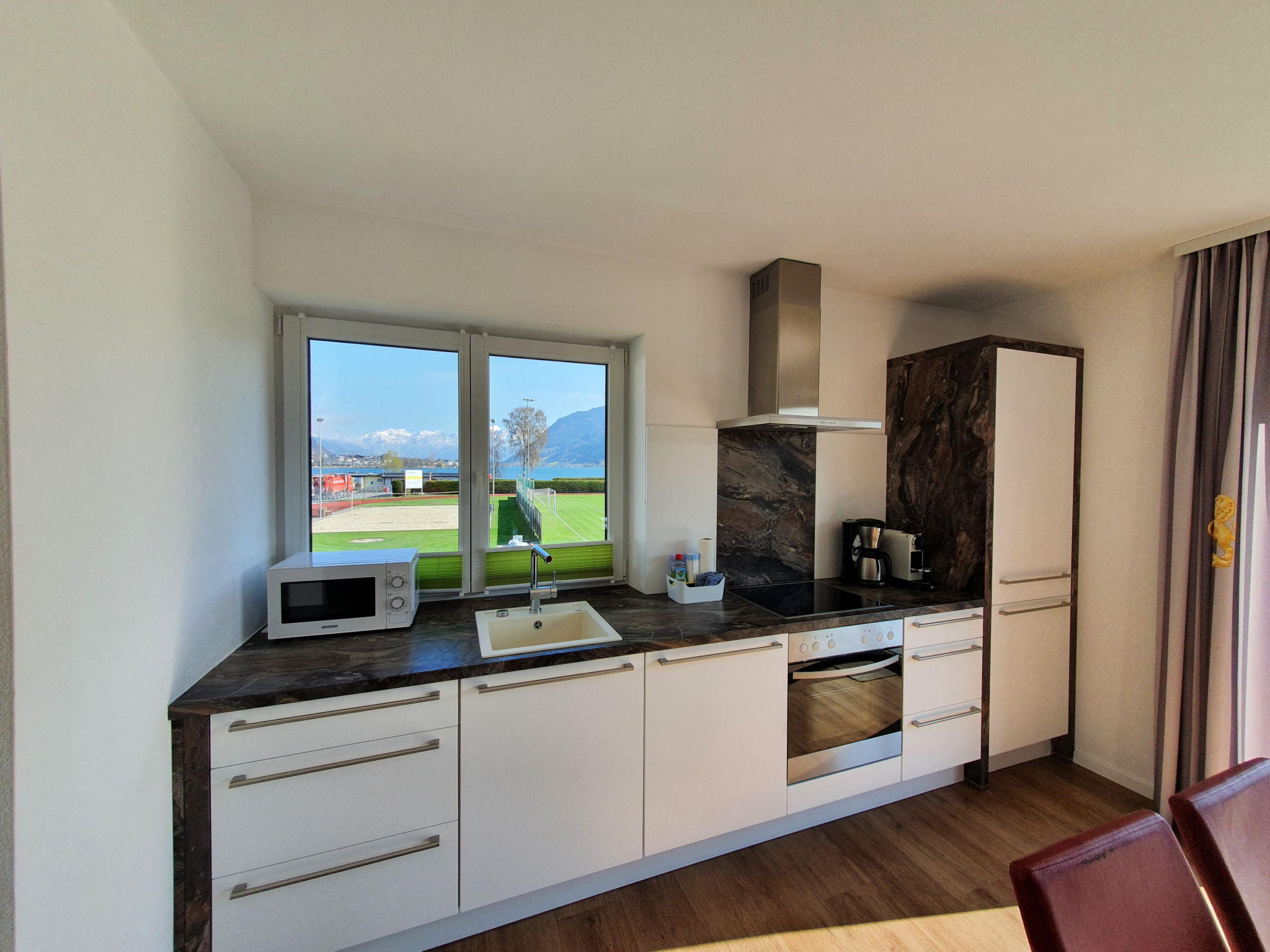 Photo of Panorama App 2A am See, für max.4,free Wifi