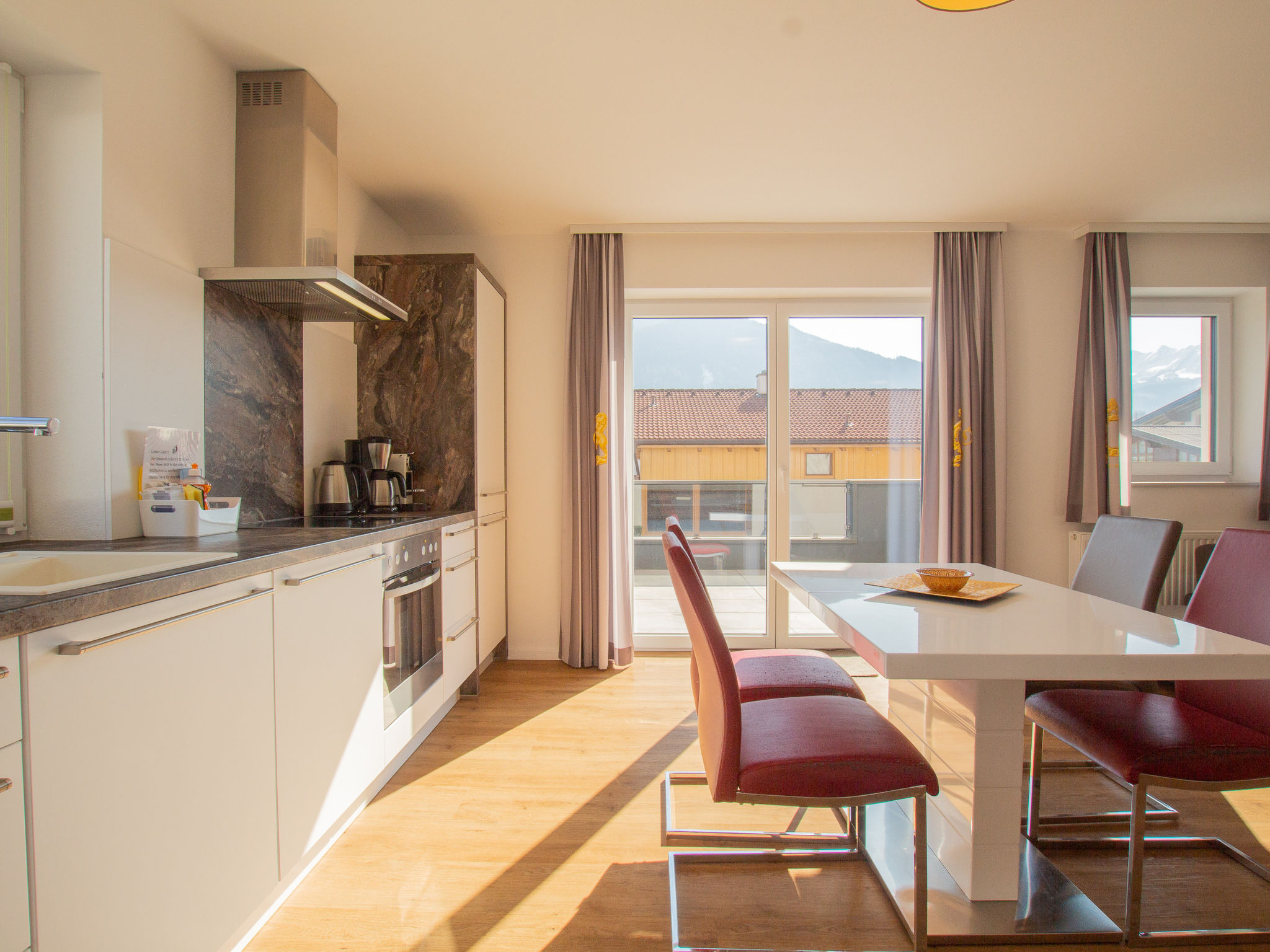 Photo of Panorama App 2A am See, für max.4,free Wifi