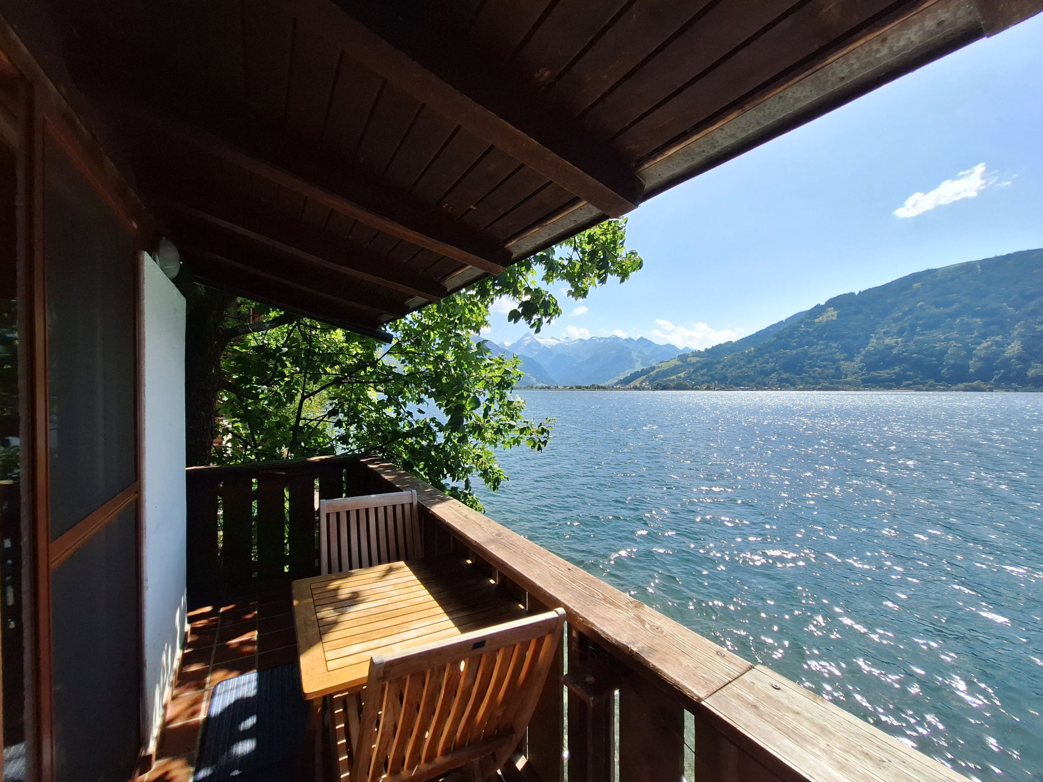 Photo of Waterfront Apartment 4