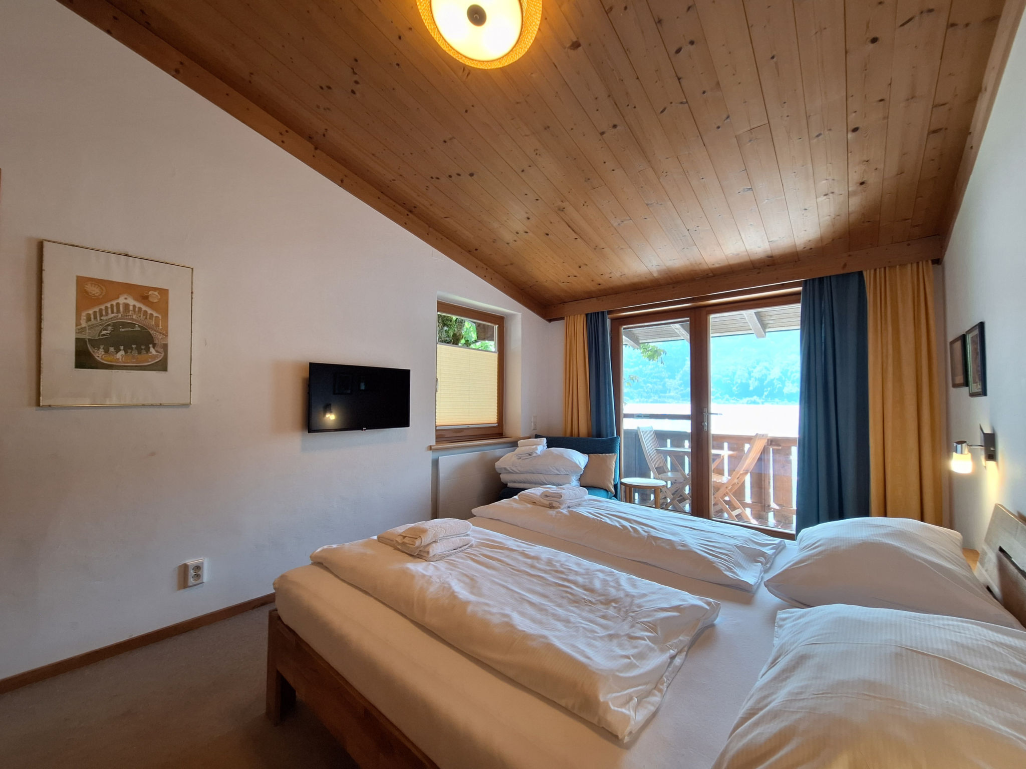 Photo of Waterfront Apartment 4