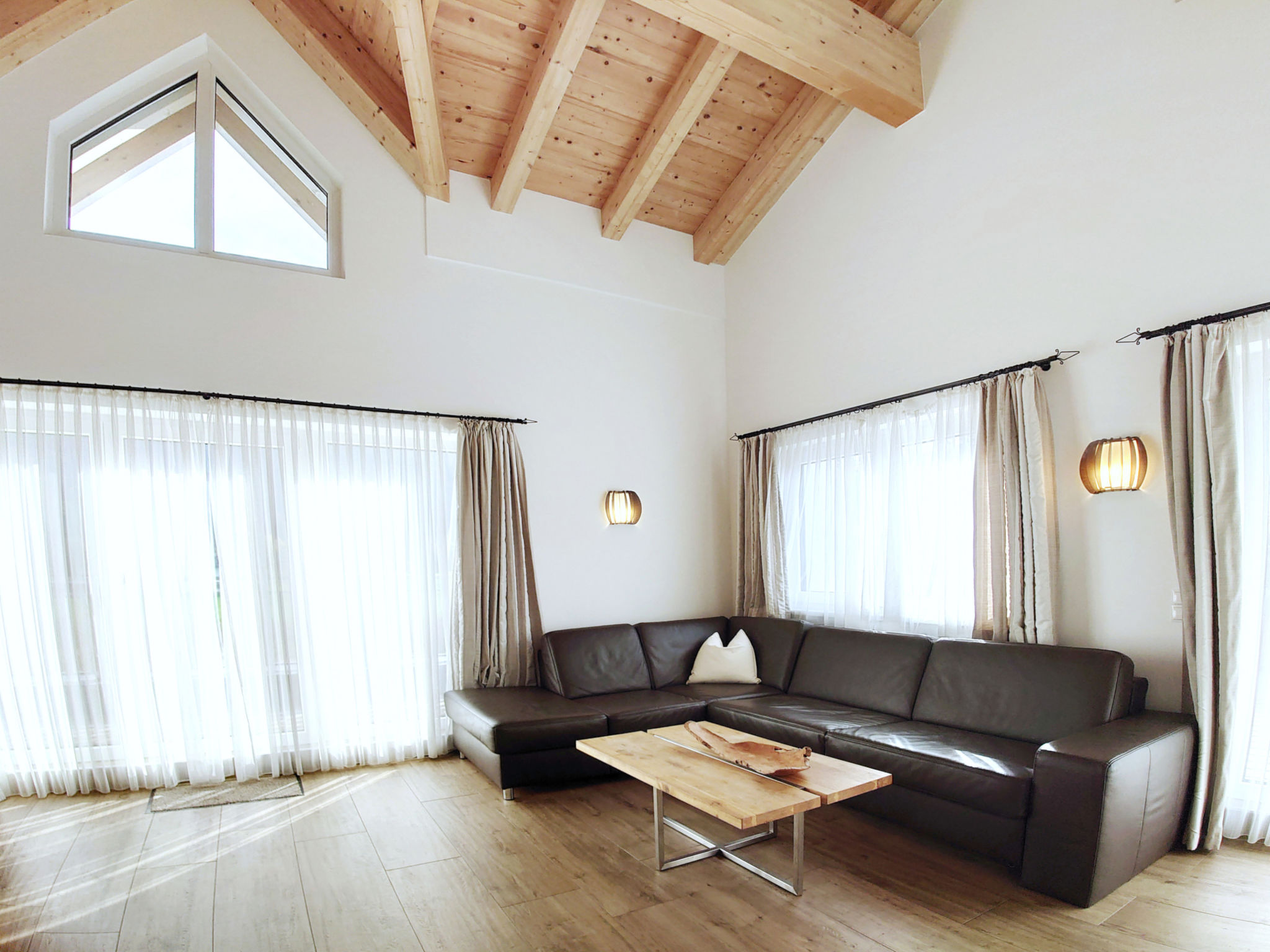 Photo of 1_ZMO4 - Kitzview Terrace Apartment