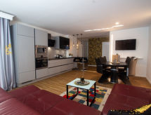 Panorama Appartement 1A: Uw Thuis aan de Zeller See - thumbnail 1