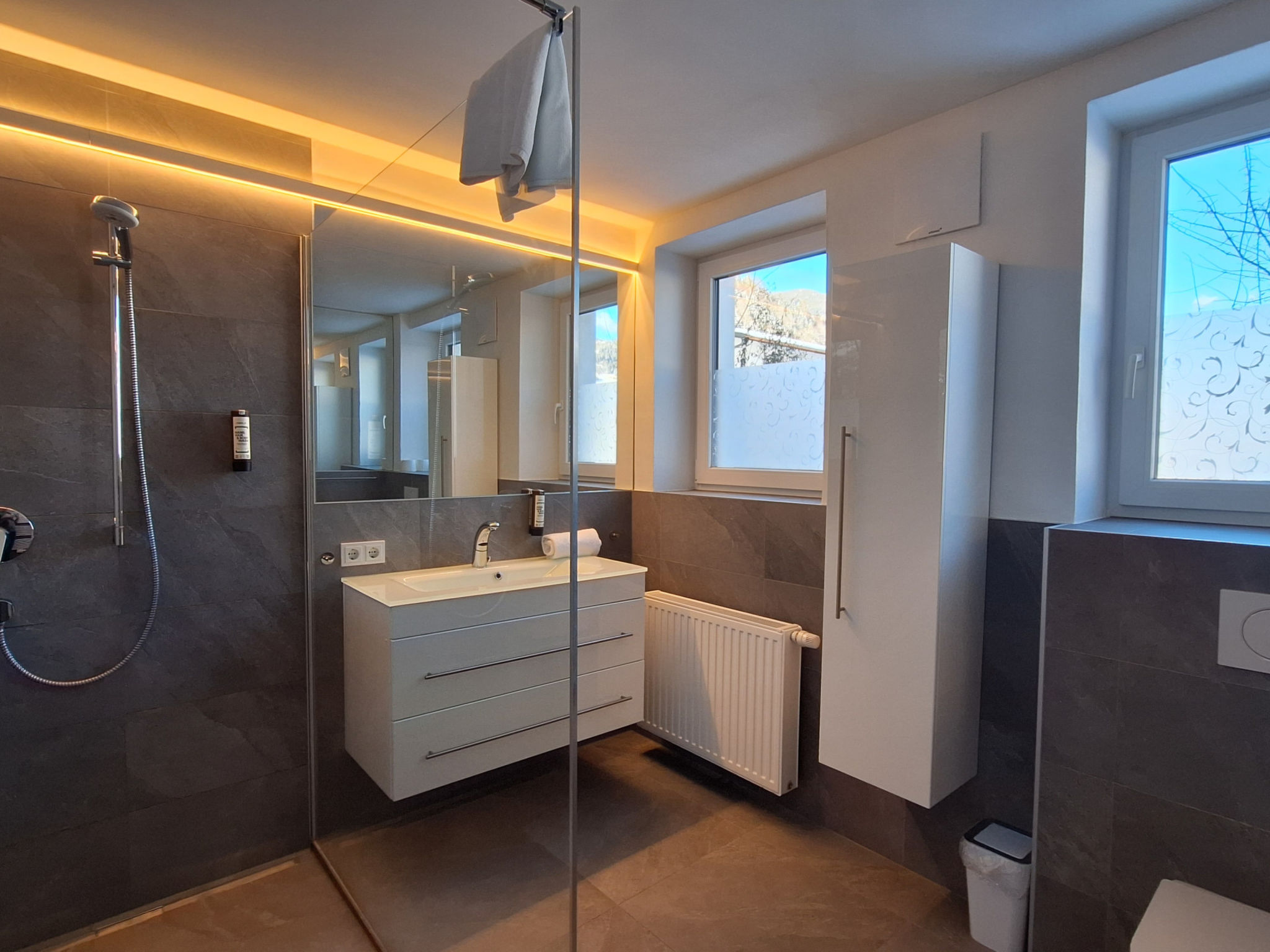 Photo of Panorama App 1A Zell am See