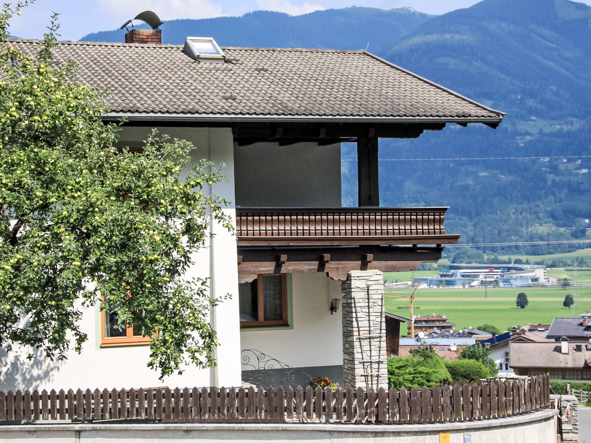 Chalet Alpin-Outside