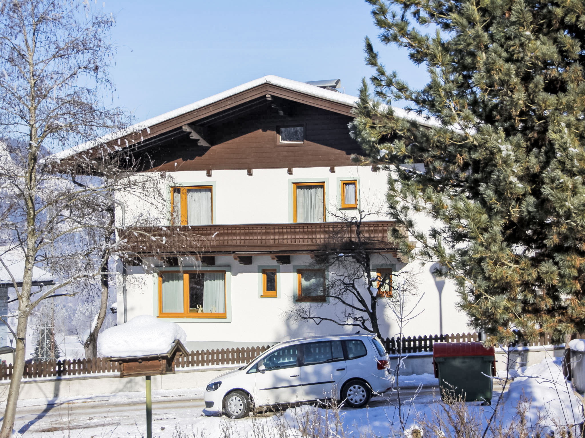 Chalet Alpin-Outside