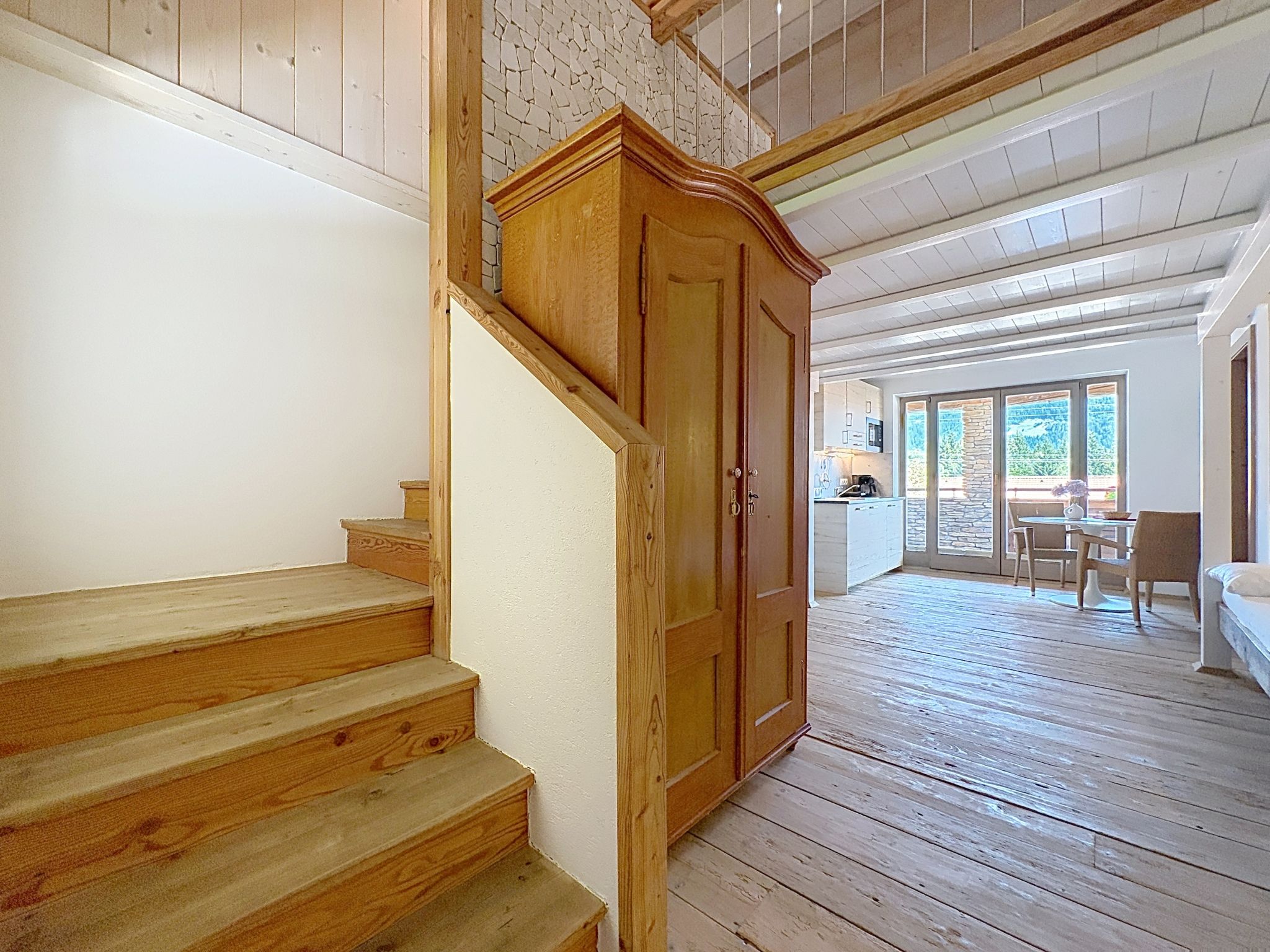 Photo of Edelweiss 4