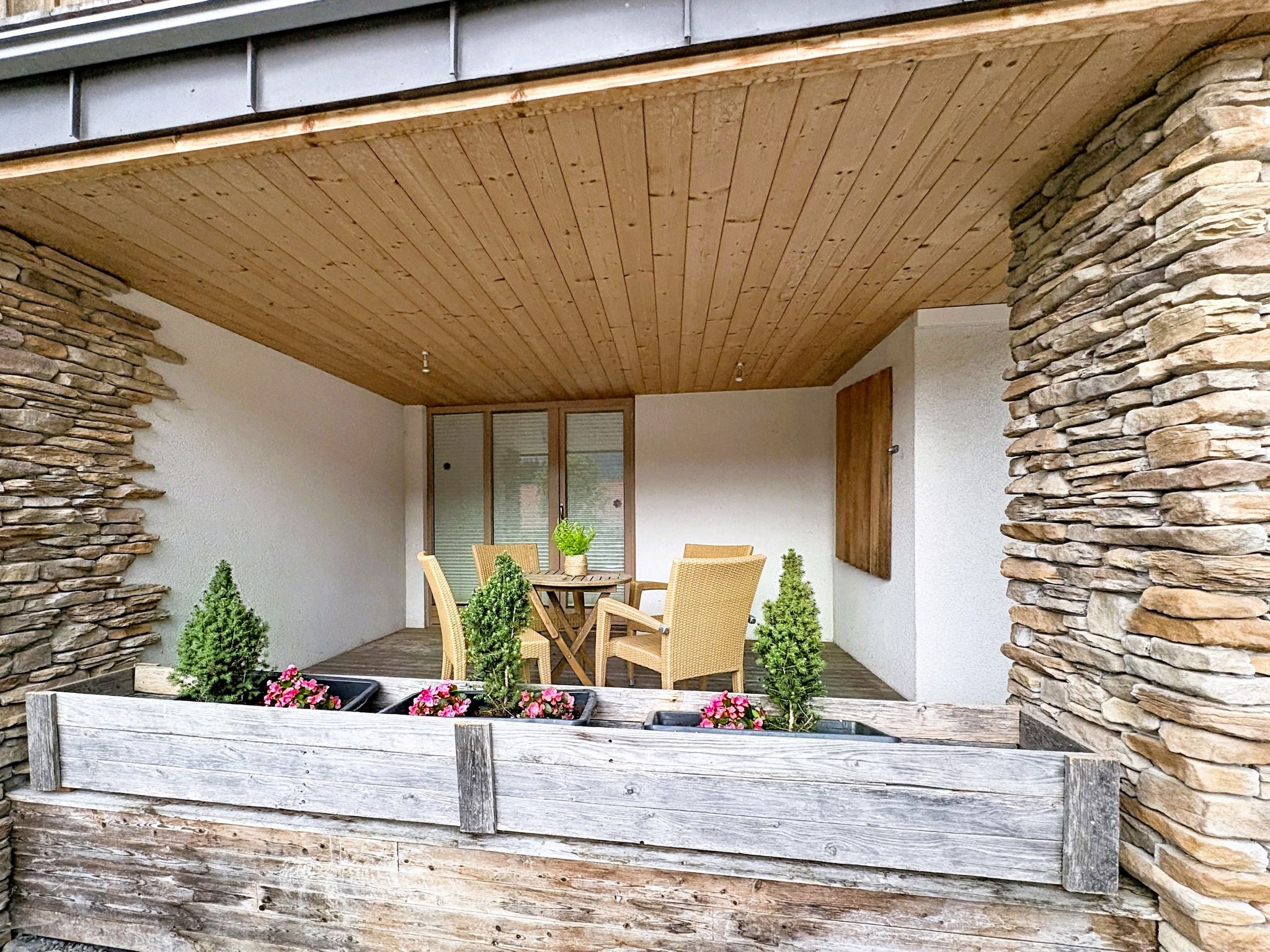 Photo of Edelweiss Suite 6