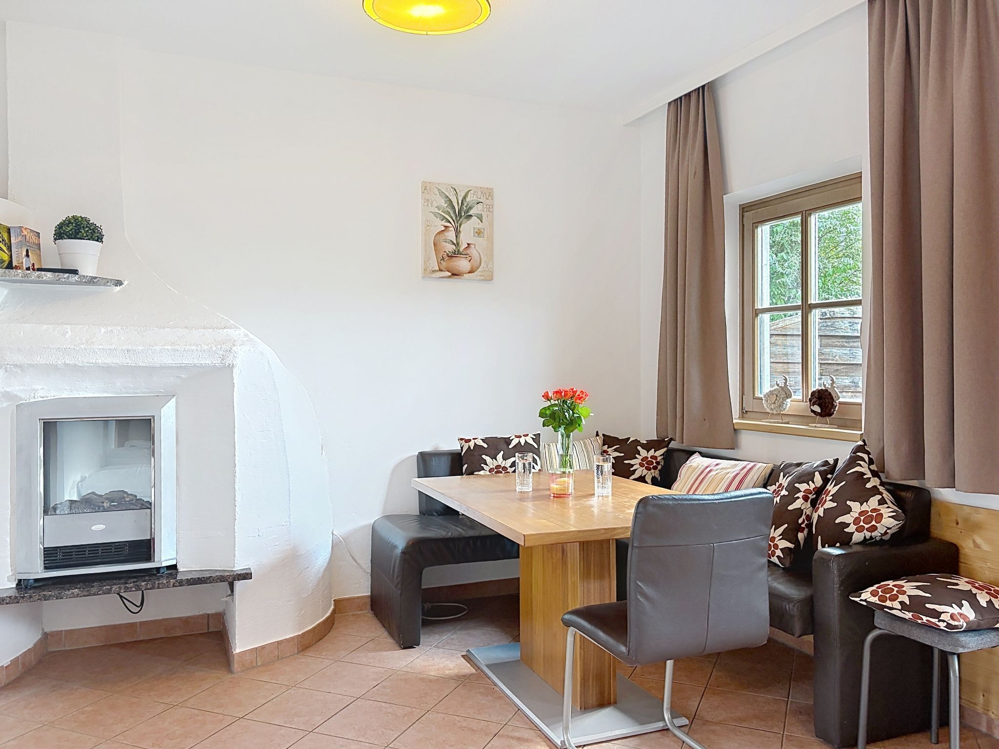Photo of Edelweiss Suite 9