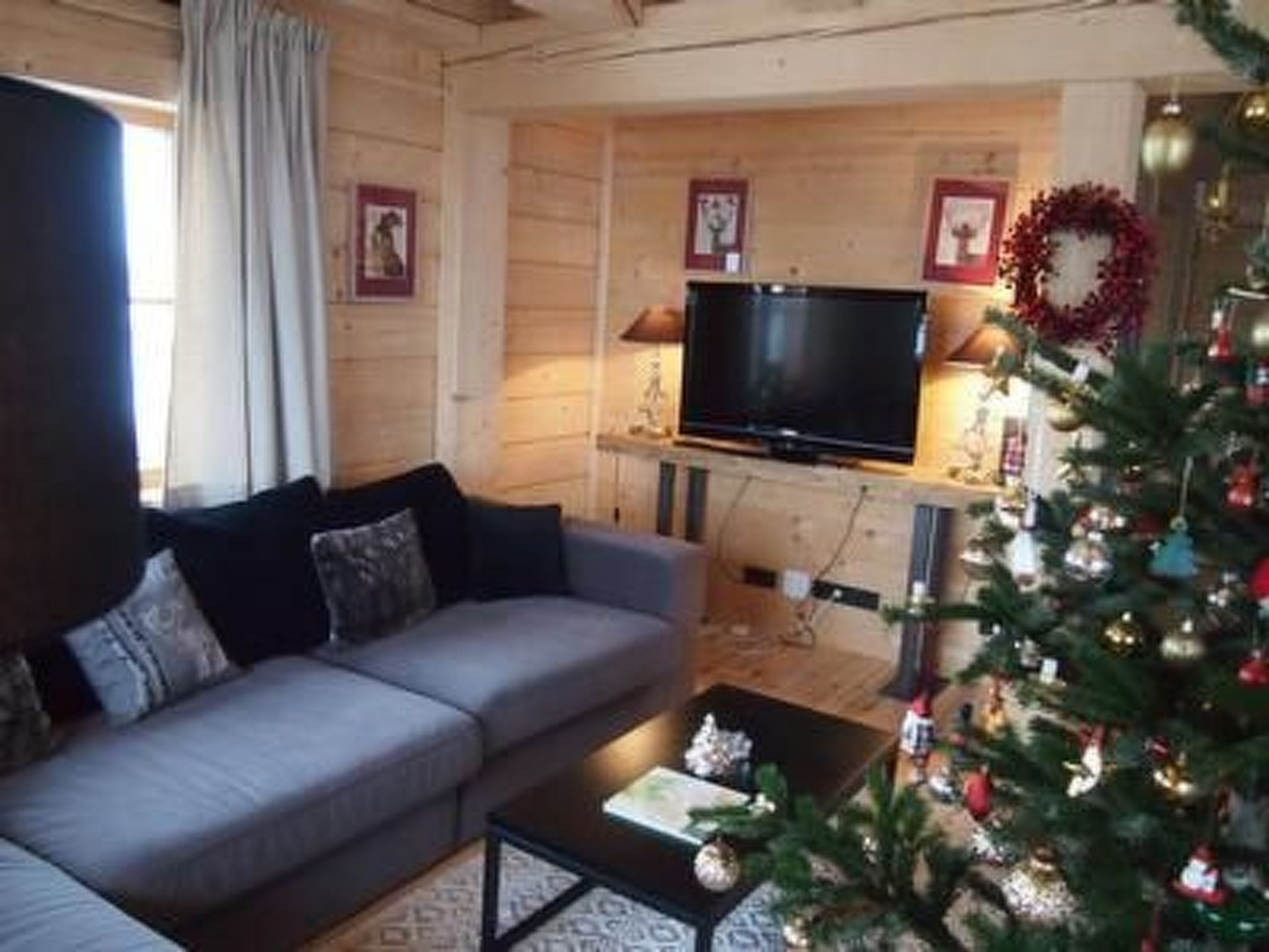 Nettes Ferienhaus in Gaisbichl mit Terrasse und Garten - Drinnen