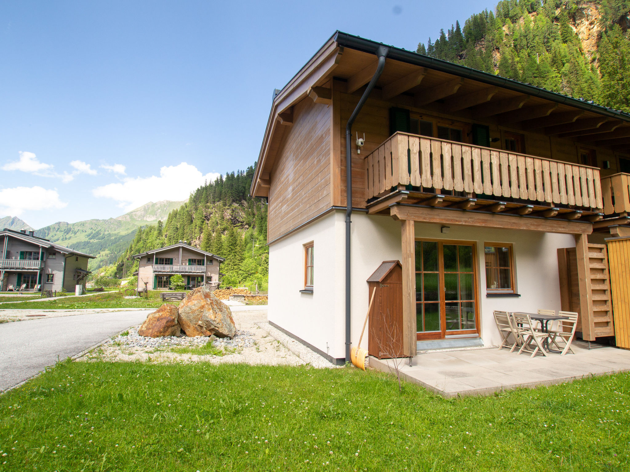 Lodge kleiner Bär 191 im Tauerndorf Enzingerboden - Draußen