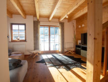 Ruim chalet voor 8 personen met tuin en open haard in Uttendorf - thumbnail 1
