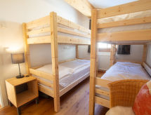 Ruim chalet voor 8 personen met tuin en open haard in Uttendorf - thumbnail 4