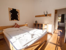 Ruim chalet voor 8 personen met tuin en open haard in Uttendorf - thumbnail 5