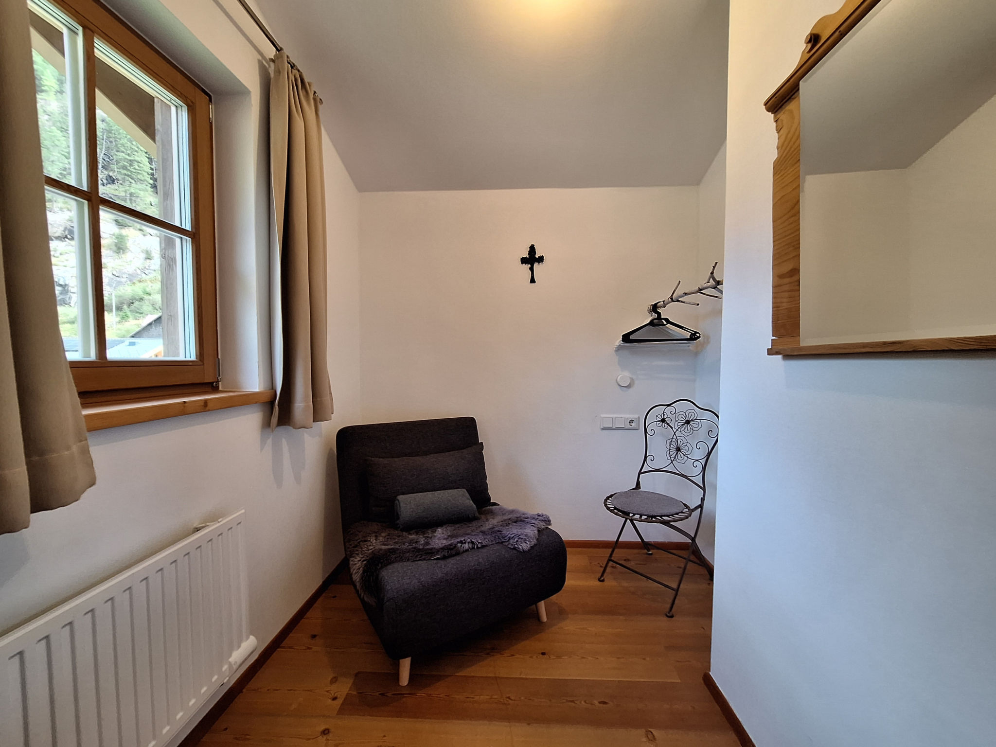 Maison Lodge Adlerhorst 178 im Tauerndorf Enzingerboden – Chambre, photo 30 sur 36