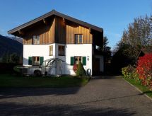 in ruhiger Lage mit Gartennutzung