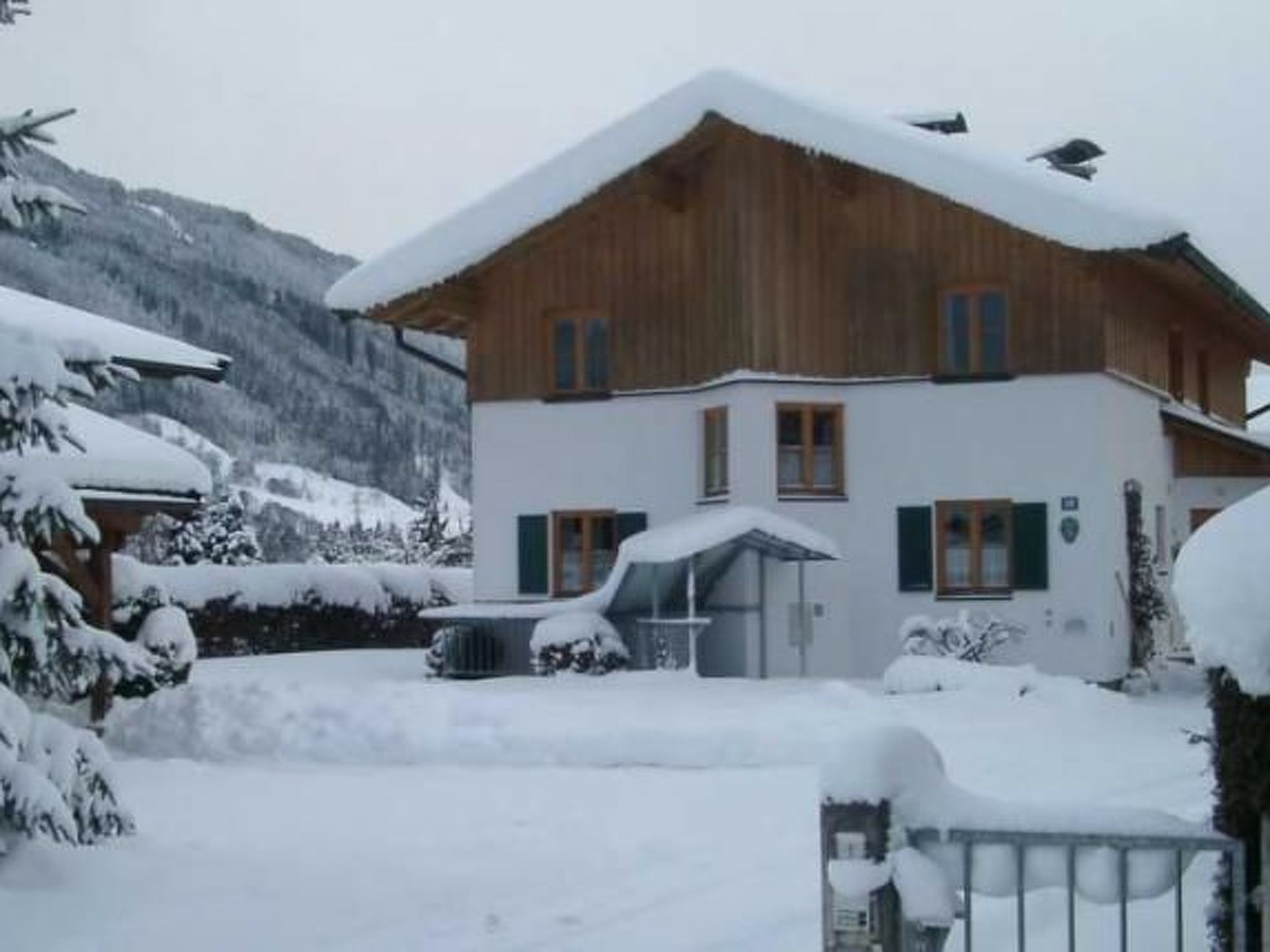 Photo of in ruhiger Lage mit Gartennutzung