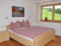 Ruime biologische bergboerderij voor 14 personen bij skigebied Kitzbühel - thumbnail 3