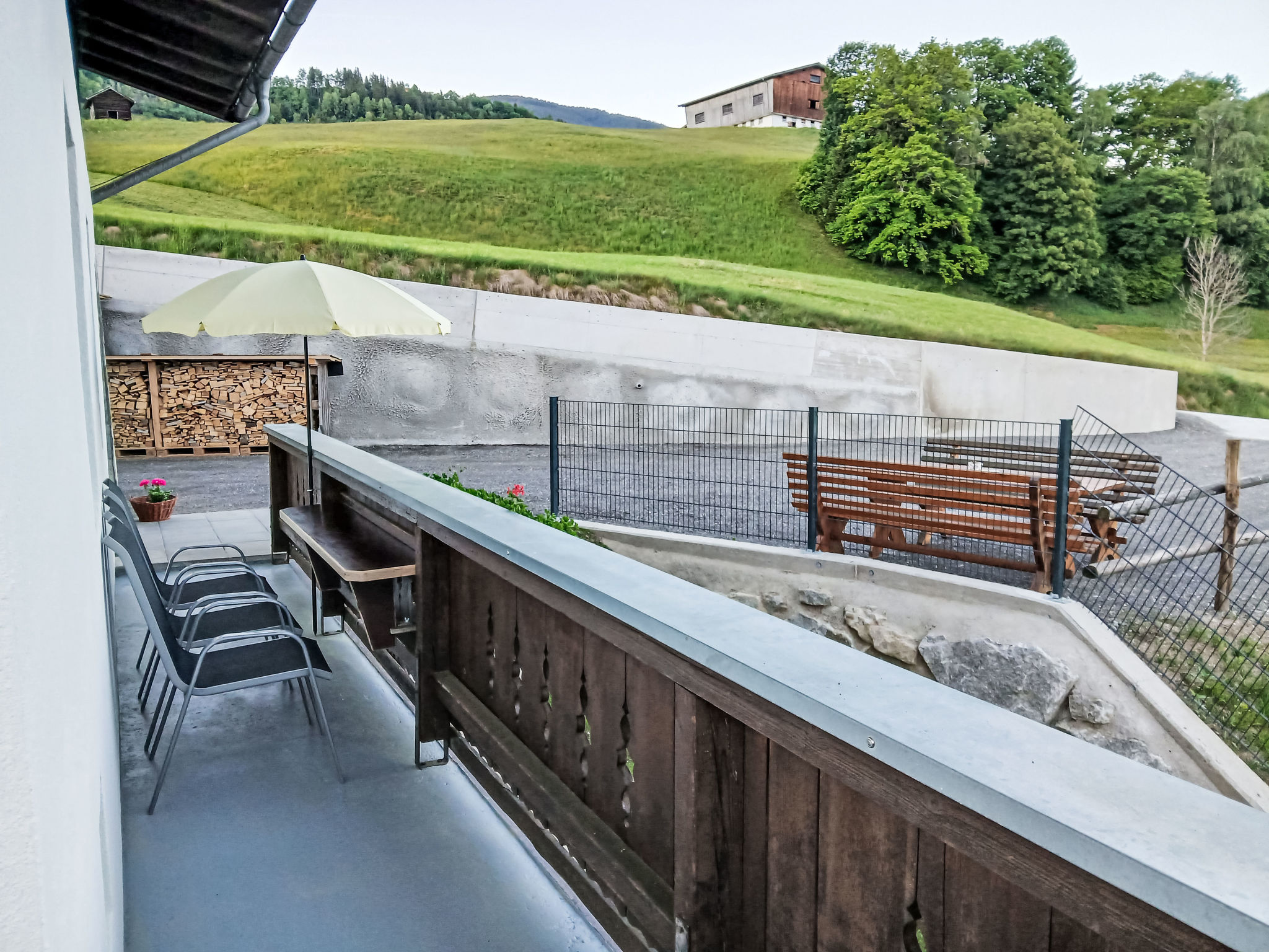 Panoramablick Tauern - Outside