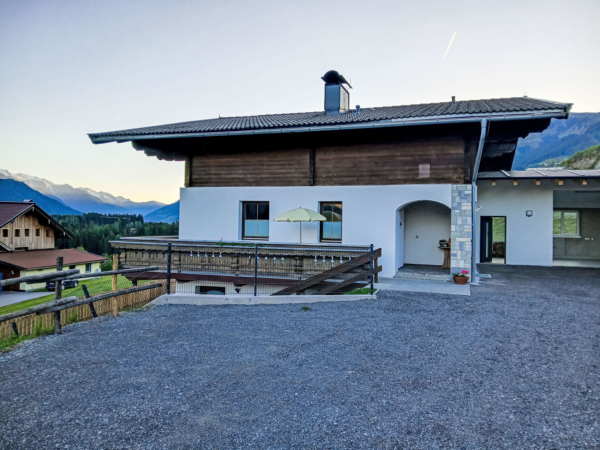 Panoramablick Tauern - Outside