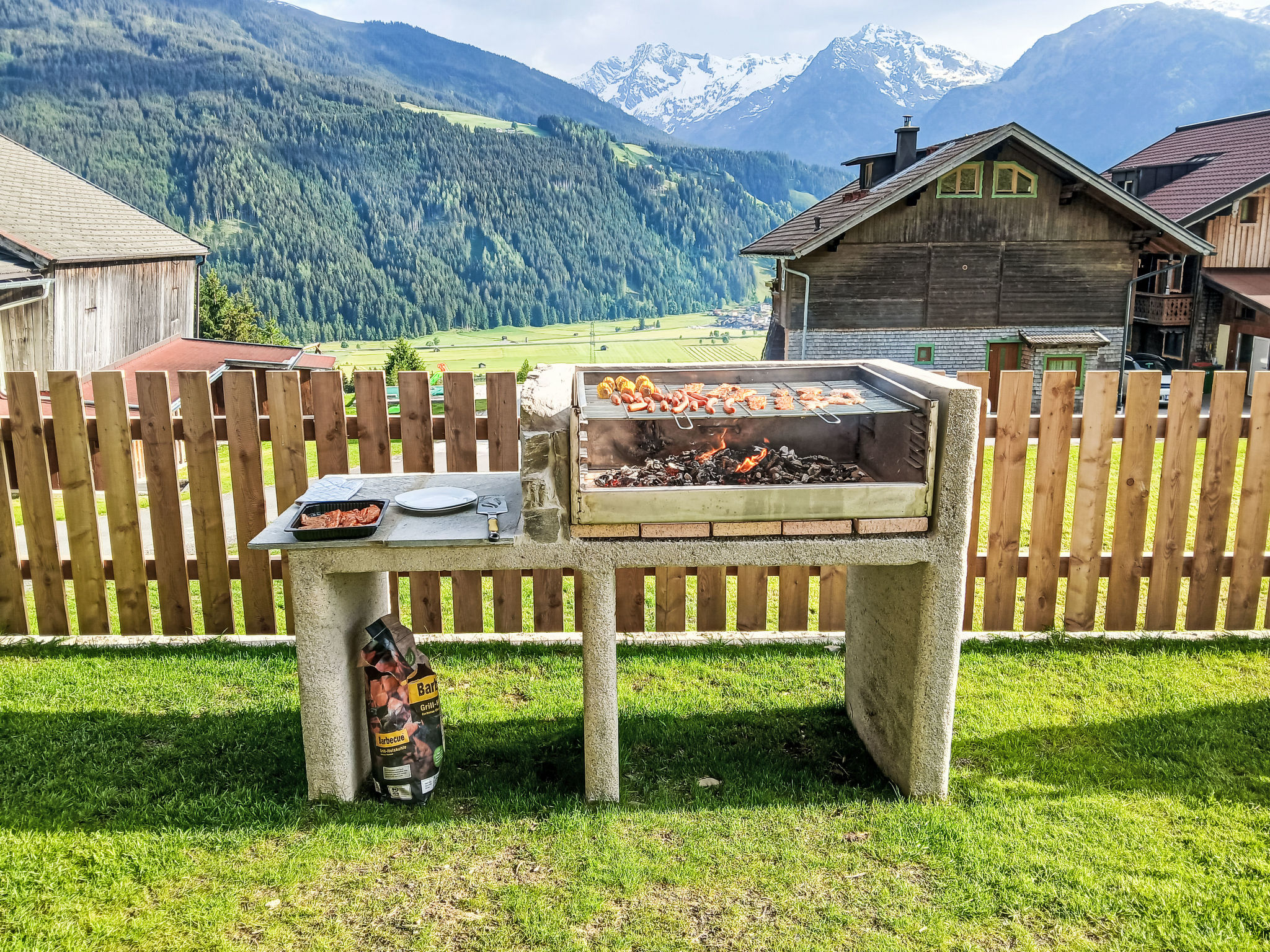 Panoramablick Tauern - Outside