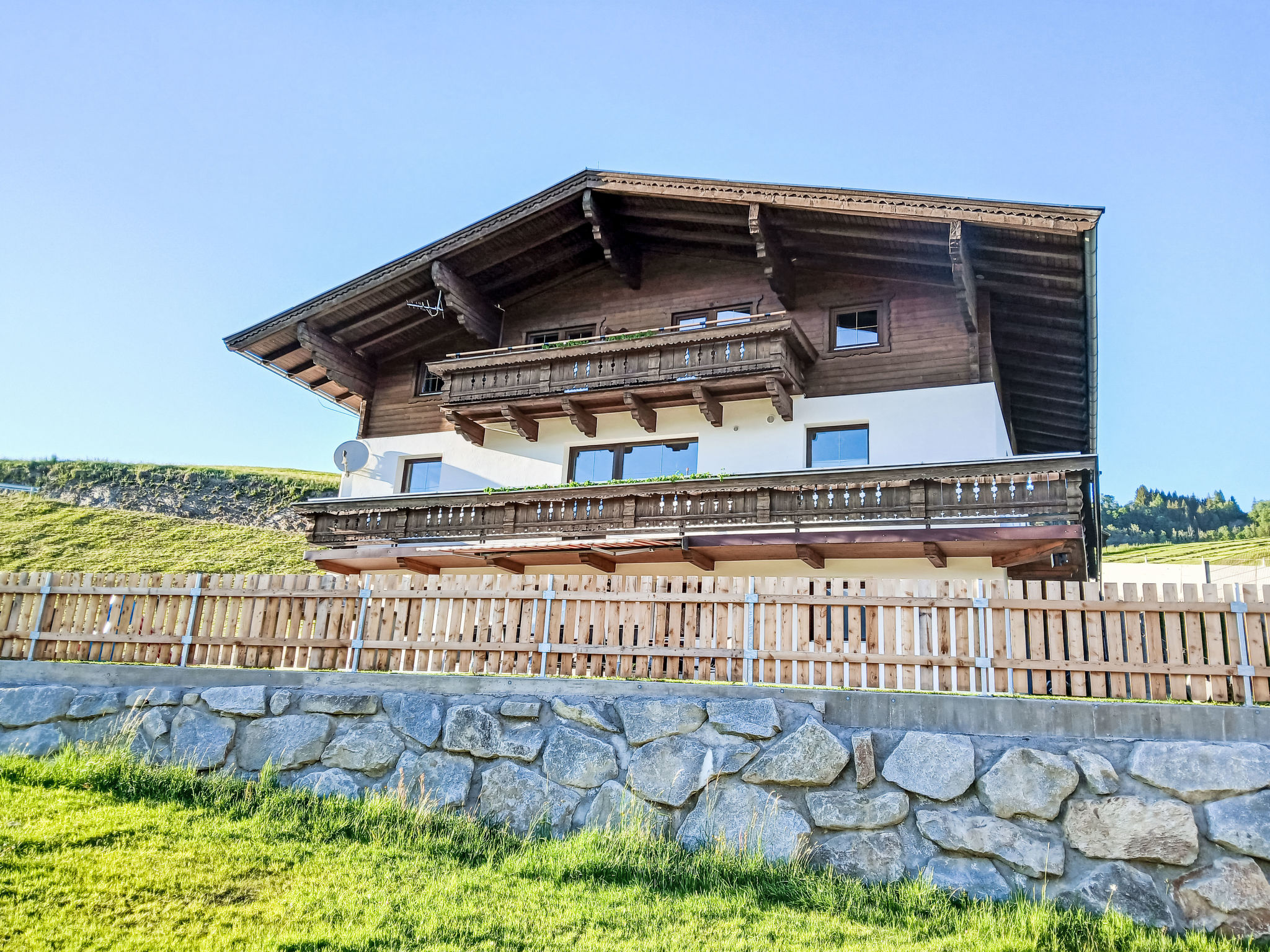 Panoramablick Tauern - Outside