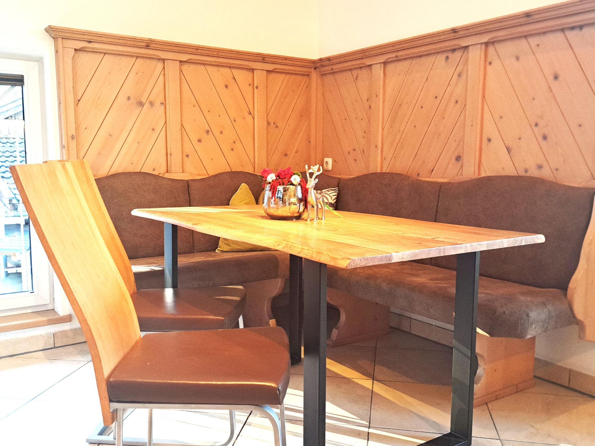 Photo of Evi 1
