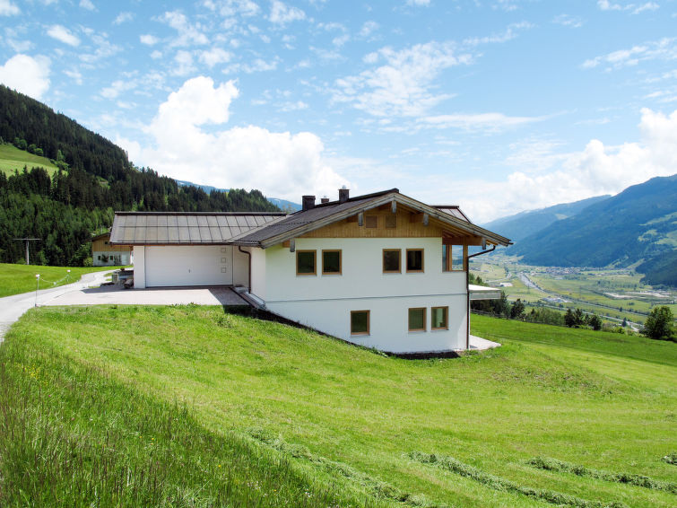 8-persoons appartement met bergzicht in Bramberg am Wildkogel in Bramberg am Wildkogel