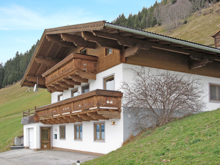 Ruim appartement Prieslern in Bramberg am Wildkogel voor 9 personen in Bramberg am Wildkogel