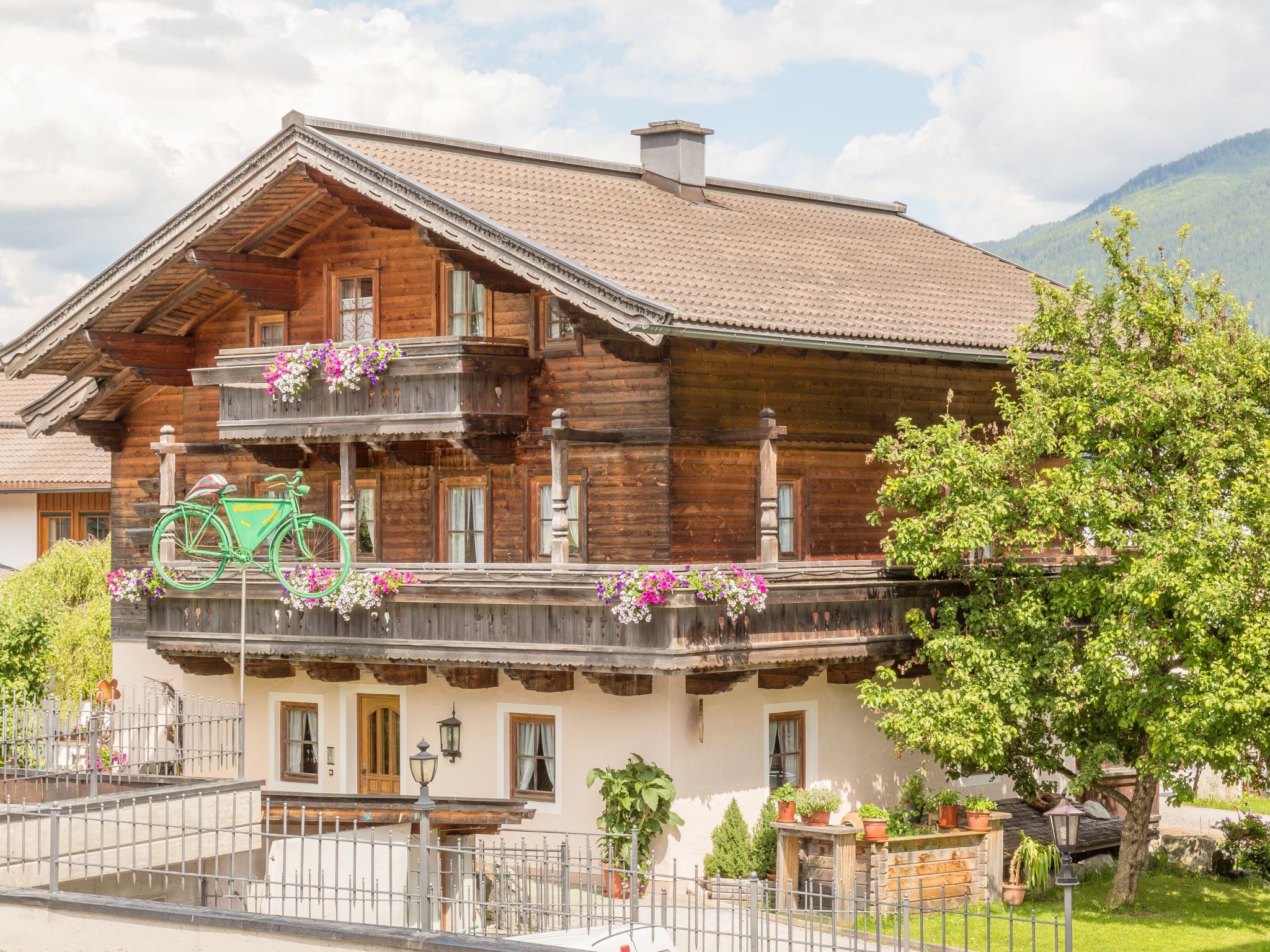 Ferienhaus in Neukirchen am Großvenediger (Österreich) und 1 Hund erlaubt