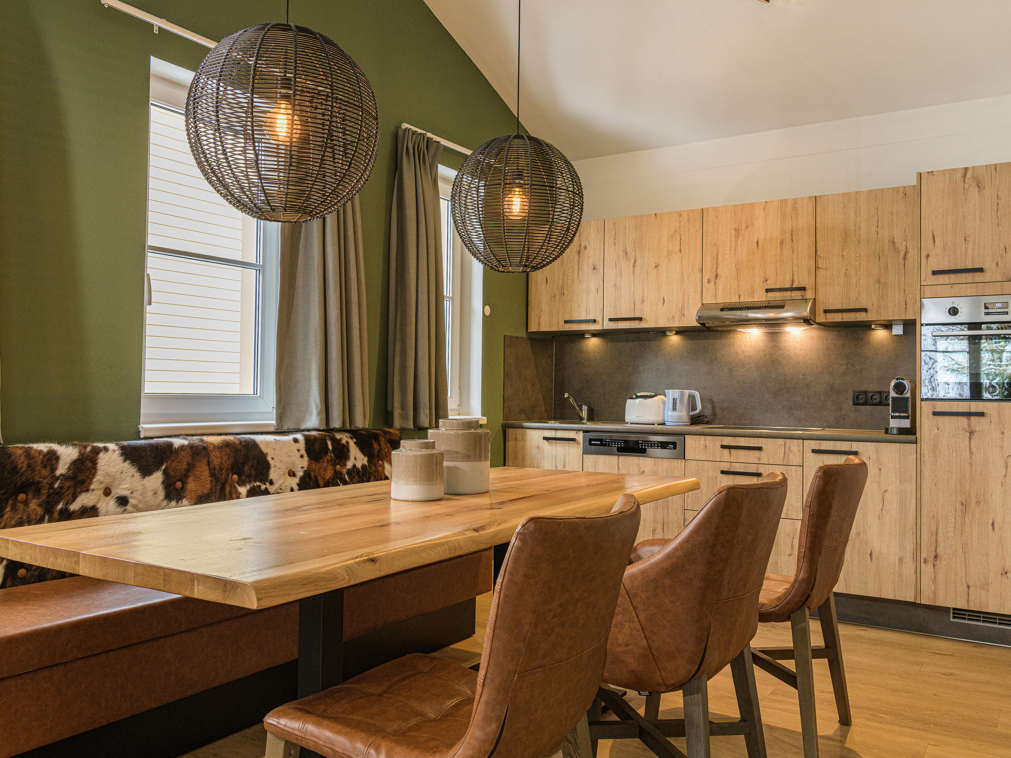 Appartement Classic Rehrenberg 1 – Cuisine et coin repas, photo 17 sur 31