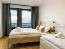 Kirchenblick: Gezellig appartement aan de piste in hartje Saalbach - thumbnail 4
