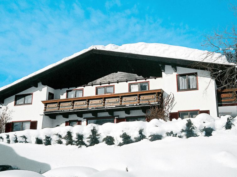 Search and Stay destination Saalbach, Salzburg - Austria from AU$ 276. INT2 - 2 Zimmer für max. 4 Personen A2
