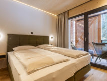 Saalbach Suite met 2 slaapkamers & privé wellness - thumbnail 4