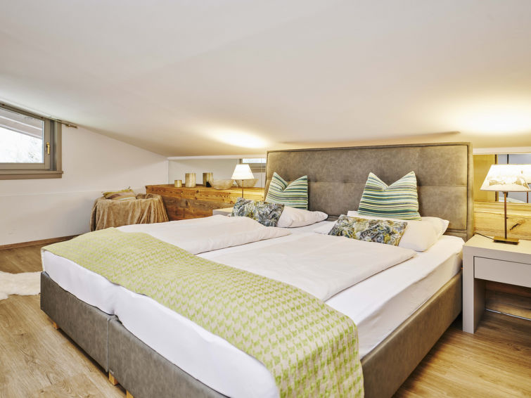 Photo of Juniorsuite bis zu 4 P &Wellnessbereich
