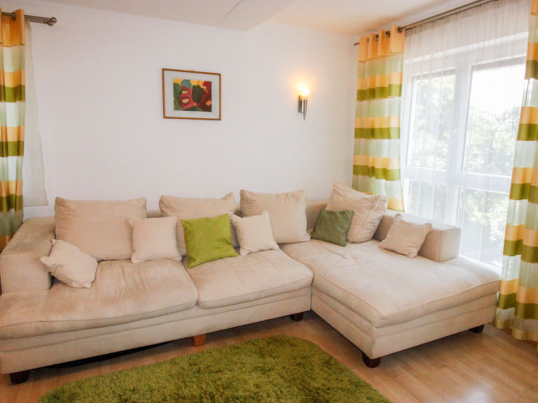 Search and Stay destination Saalfelden am Steinernen Meer, Salzburg - Austria from AU$ 214. Appartement Anja