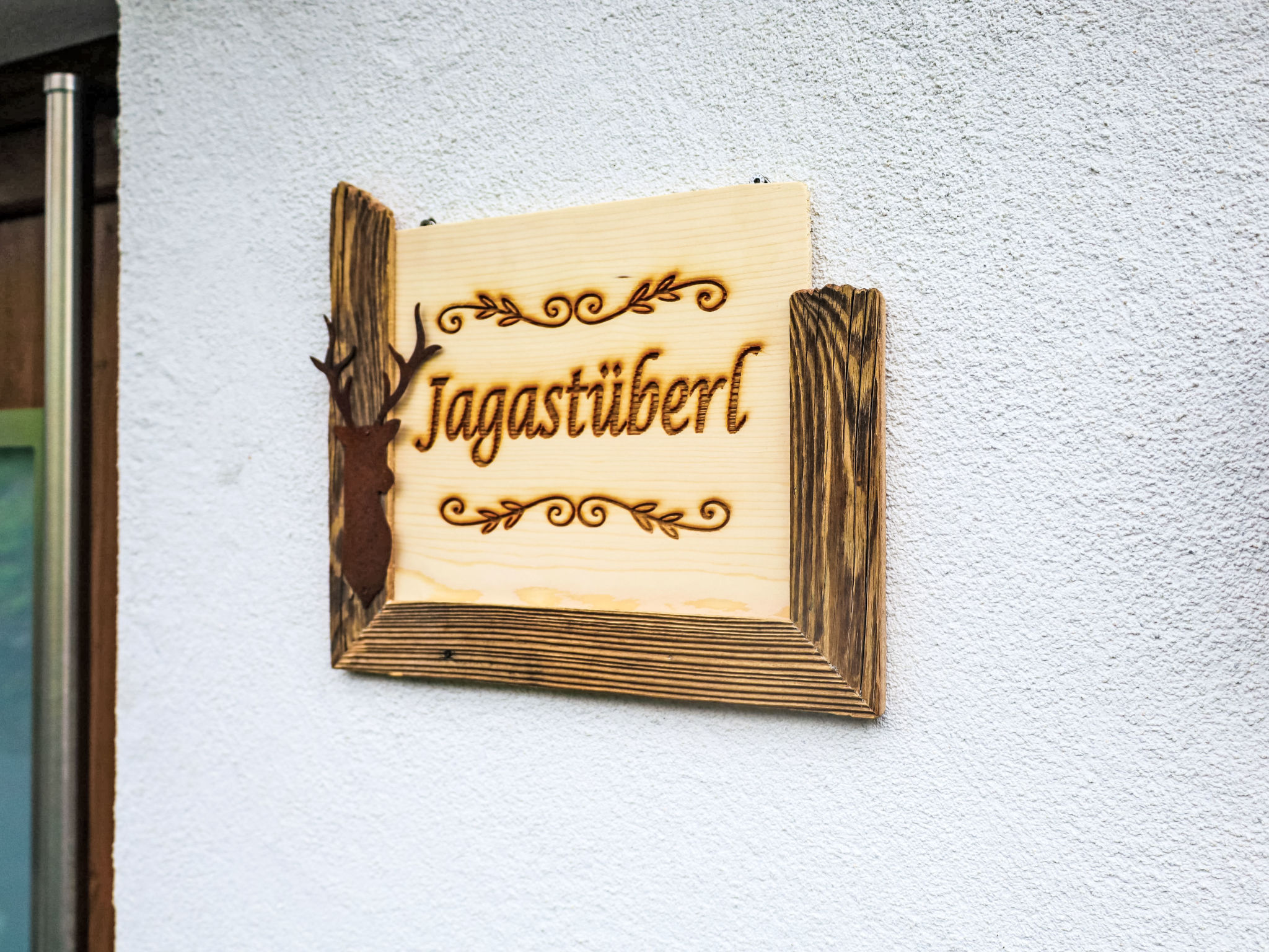 Jagerstüberl-60qm EG mit gr Terrasse-Drinnen
