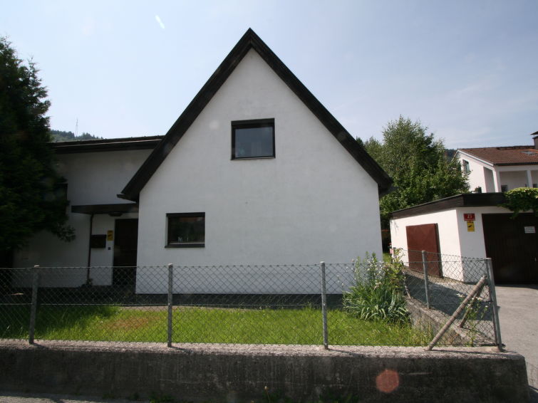 Photo of Diwani home stay Innsbruck