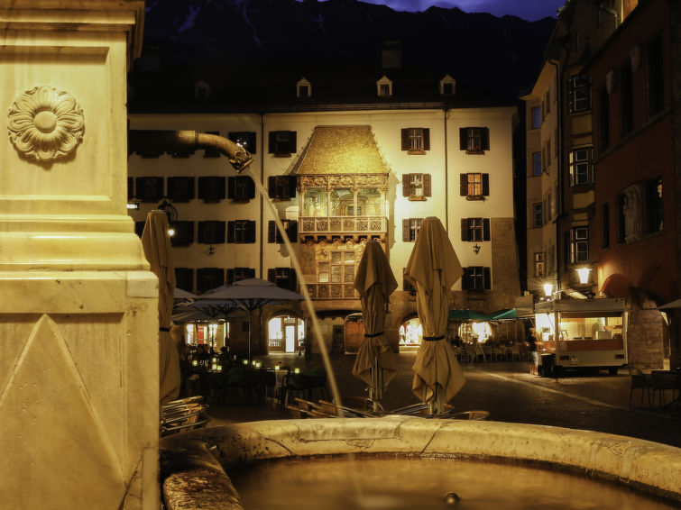 Charming Home-Inn - Slide 12