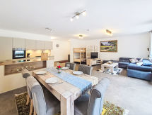 Ruim appartement in Hall in Tirol met bergzicht, ideaal voor gezinnen - thumbnail 2