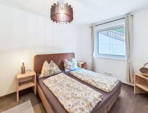 Ruim appartement in Hall in Tirol met bergzicht, ideaal voor gezinnen - thumbnail 3