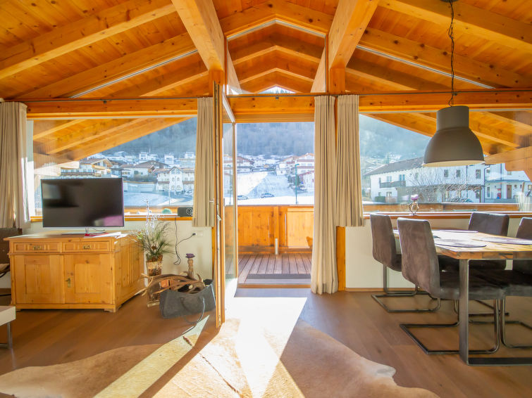 Search and Stay destination Axams, Tirol - Austria from AU$ 341. Lanner
