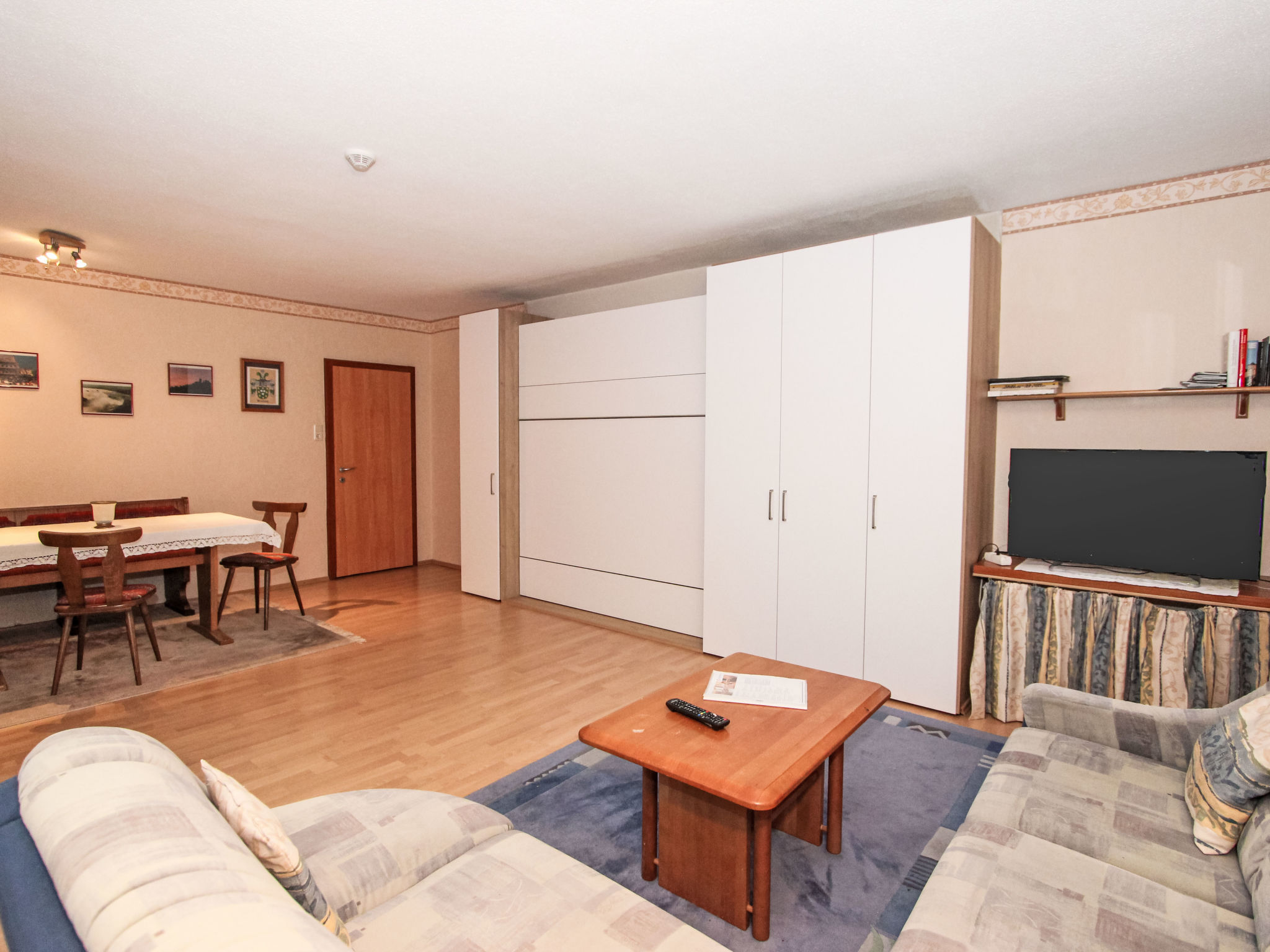 Am Birkenhain-Inside